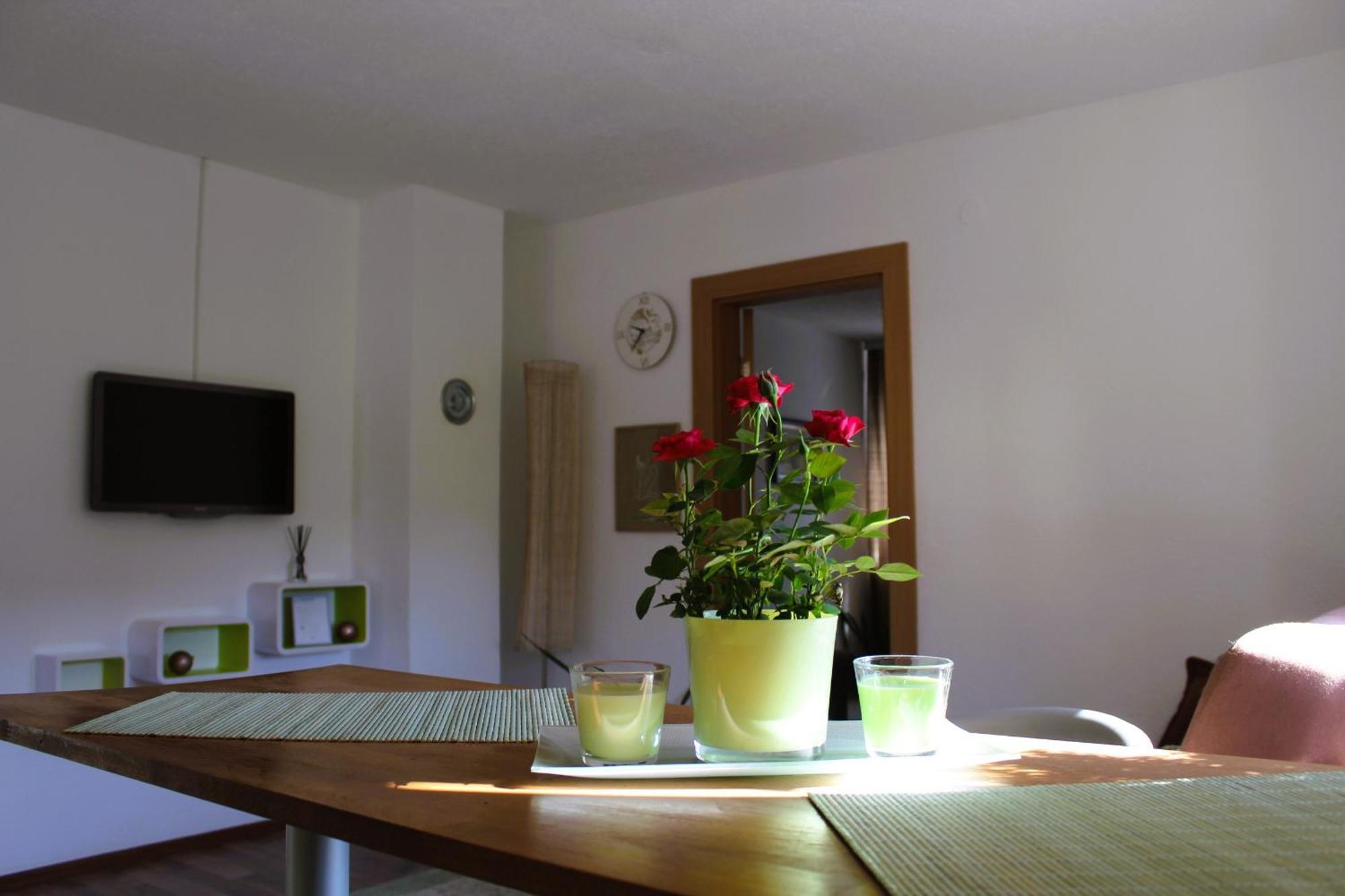 Svila Apartmani Bihać Exteriör bild