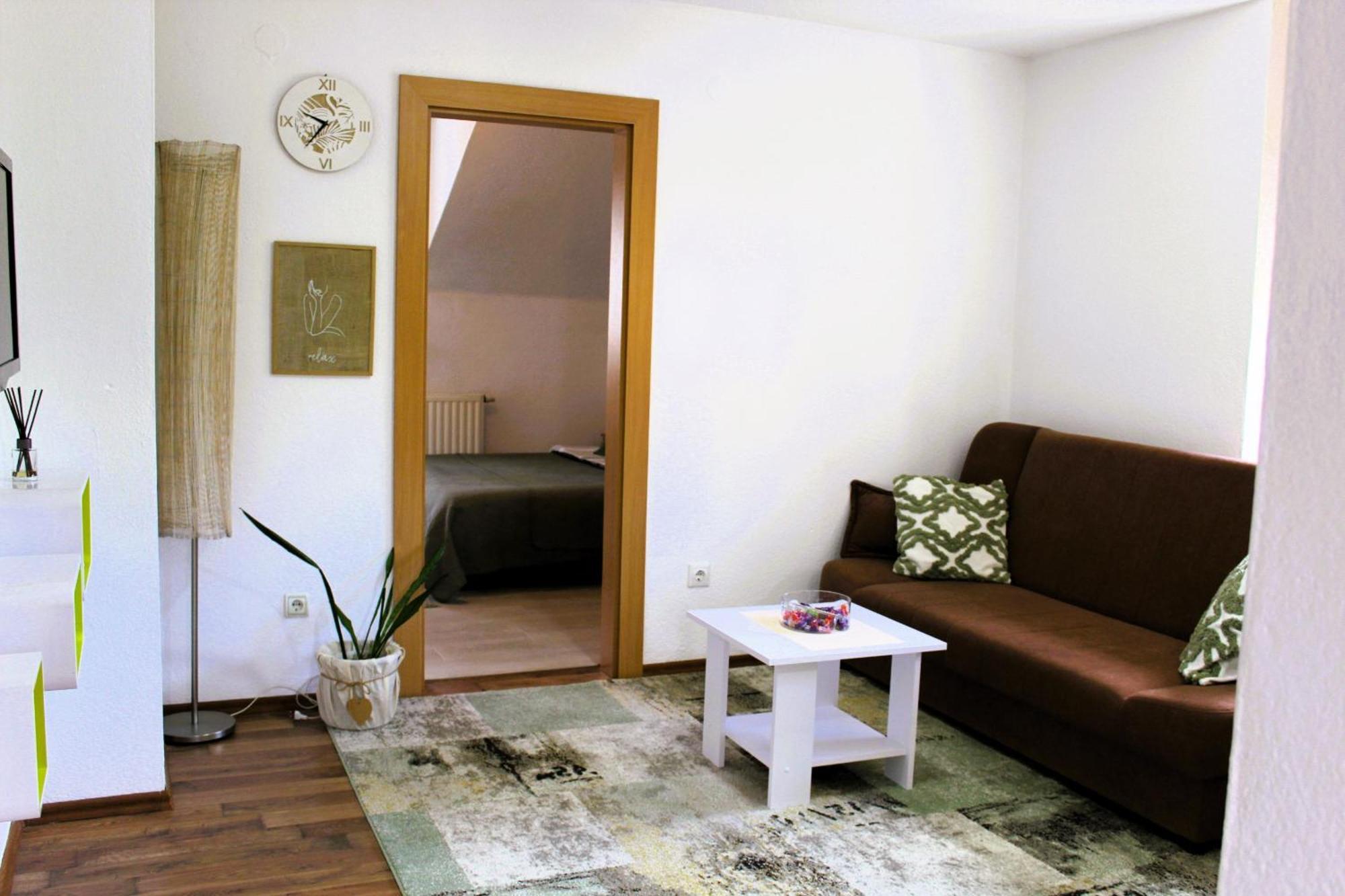 Svila Apartmani Bihać Exteriör bild