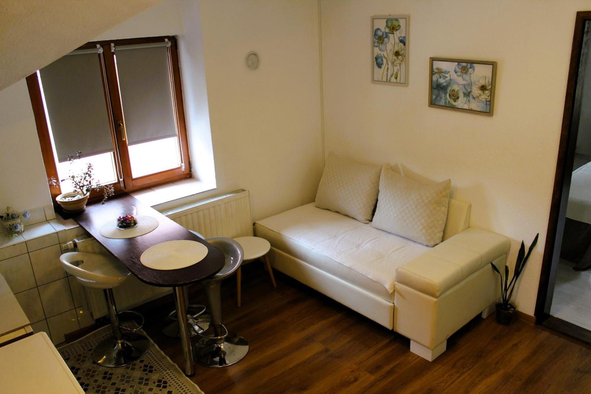 Svila Apartmani Bihać Exteriör bild