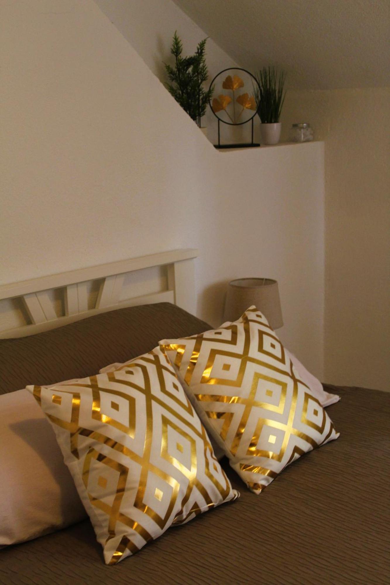 Svila Apartmani Bihać Exteriör bild