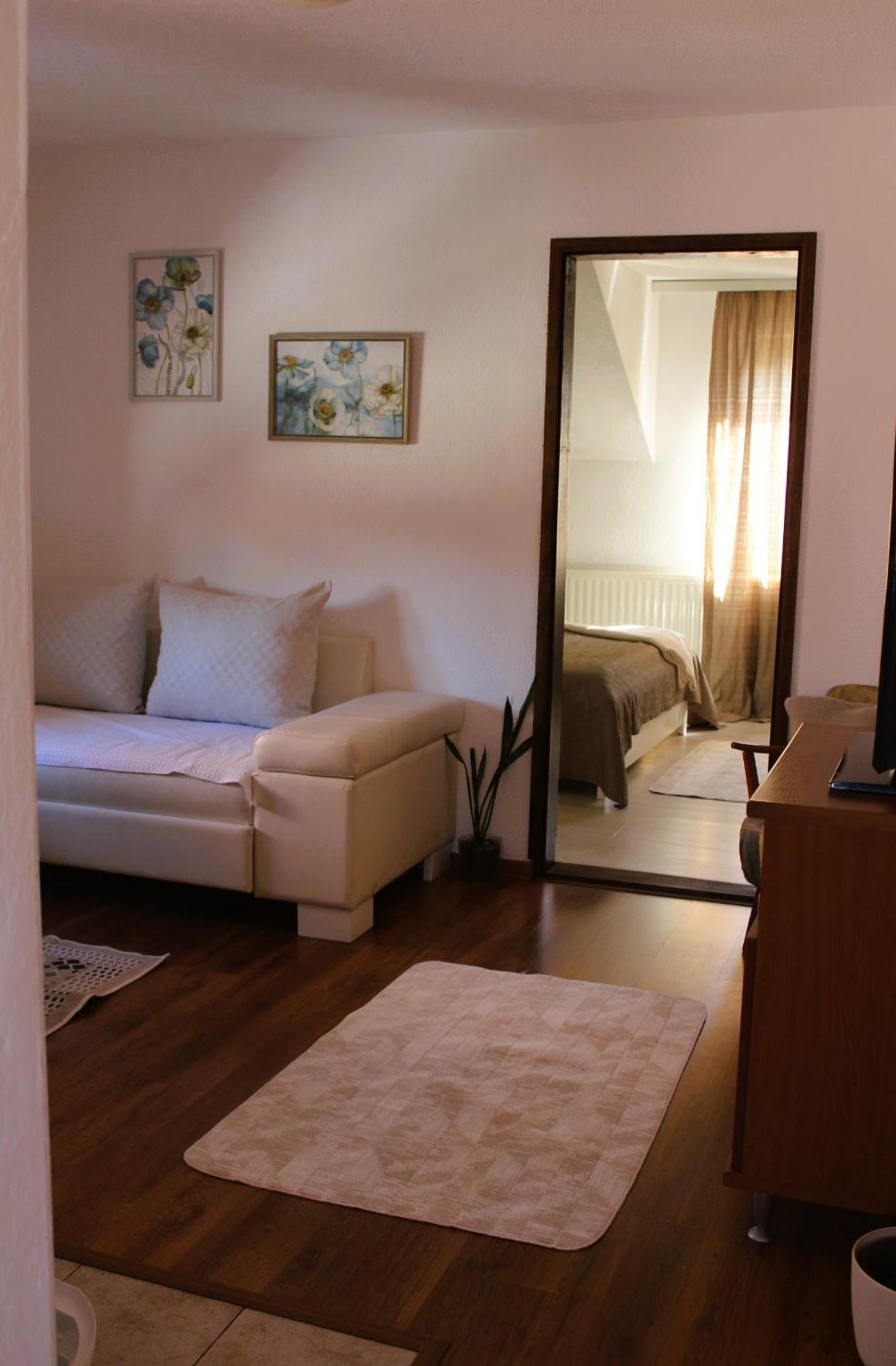 Svila Apartmani Bihać Exteriör bild